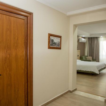 Hotel Dyrrah Durrës Kültér fotó